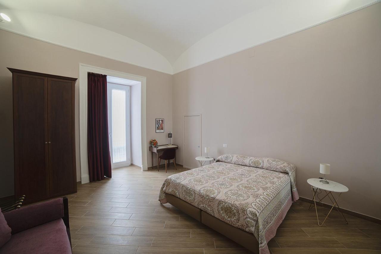 B&B Galleria Principe Di Napoli Exteriör bild