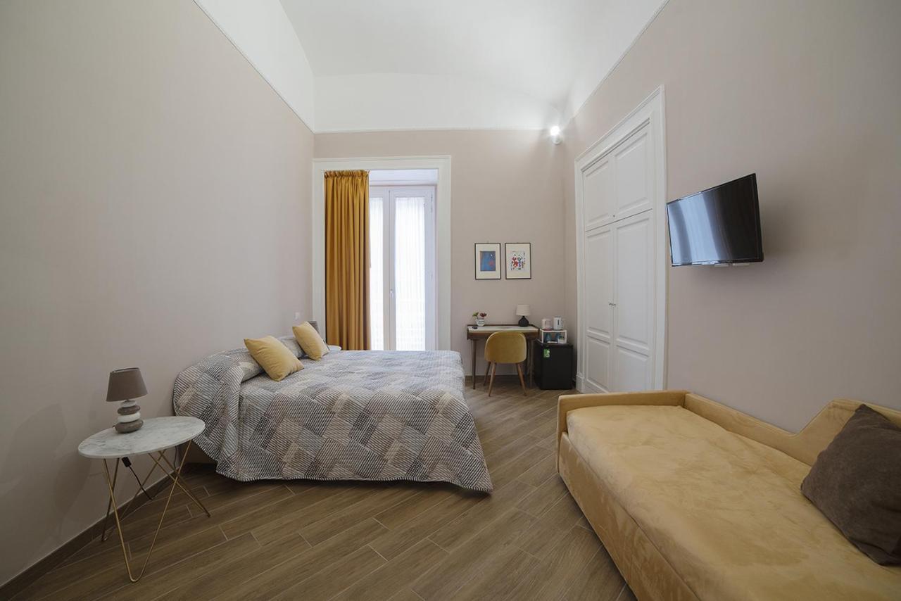 B&B Galleria Principe Di Napoli Exteriör bild