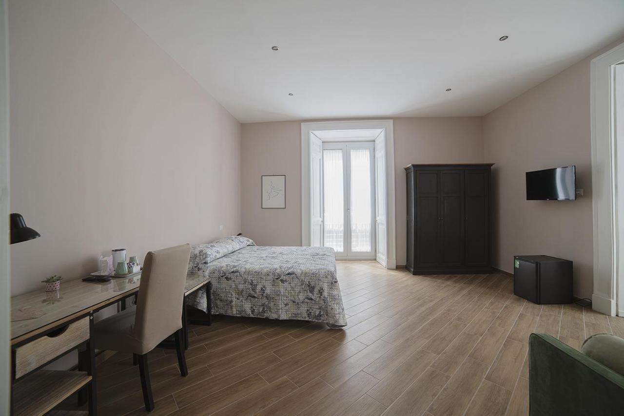B&B Galleria Principe Di Napoli Exteriör bild